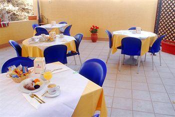 Concept Hotel 3*